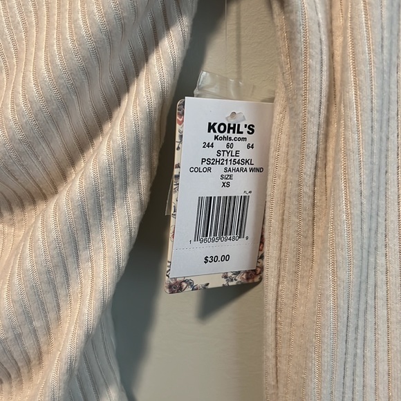 Soft fitted sweater - Picture 3 of 3